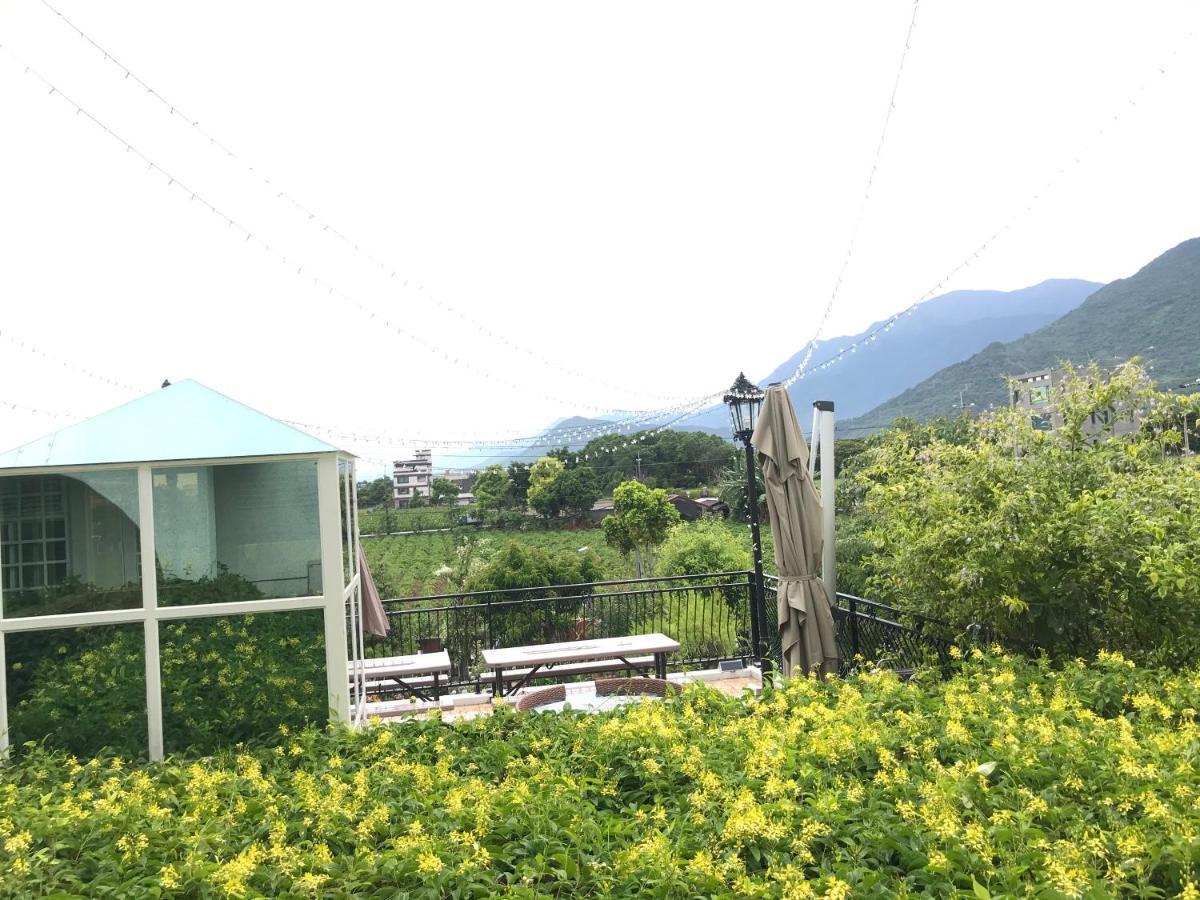 花蓮 達芙妮花園民宿 Csien Kültér fotó